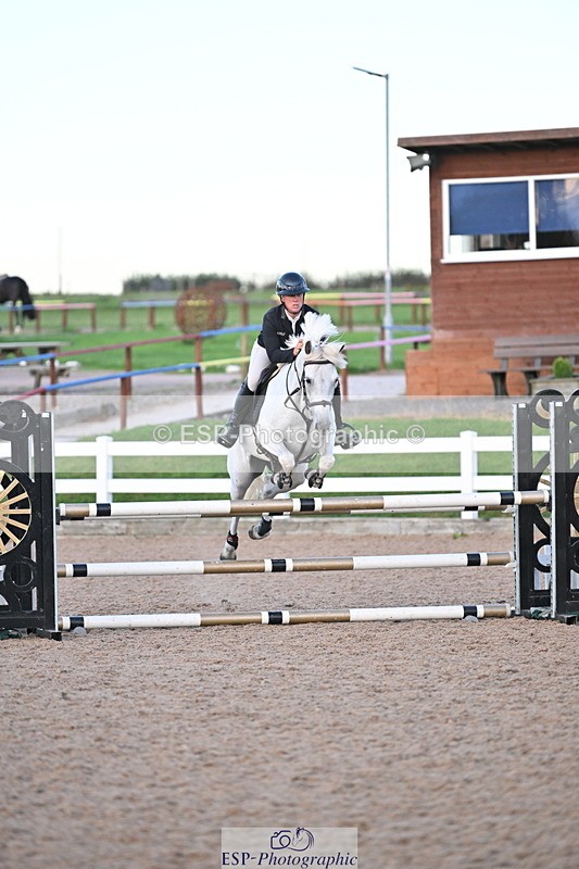 240903A-192252-01359 - Cls 7a 7b & 8 90cm