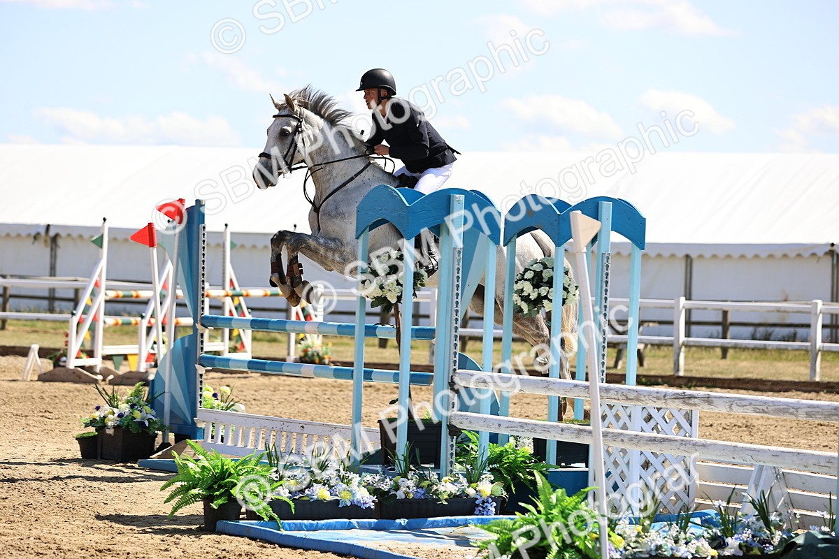 SBM_015273 - Class 16 - Senior foxhunter - 1.20m Open