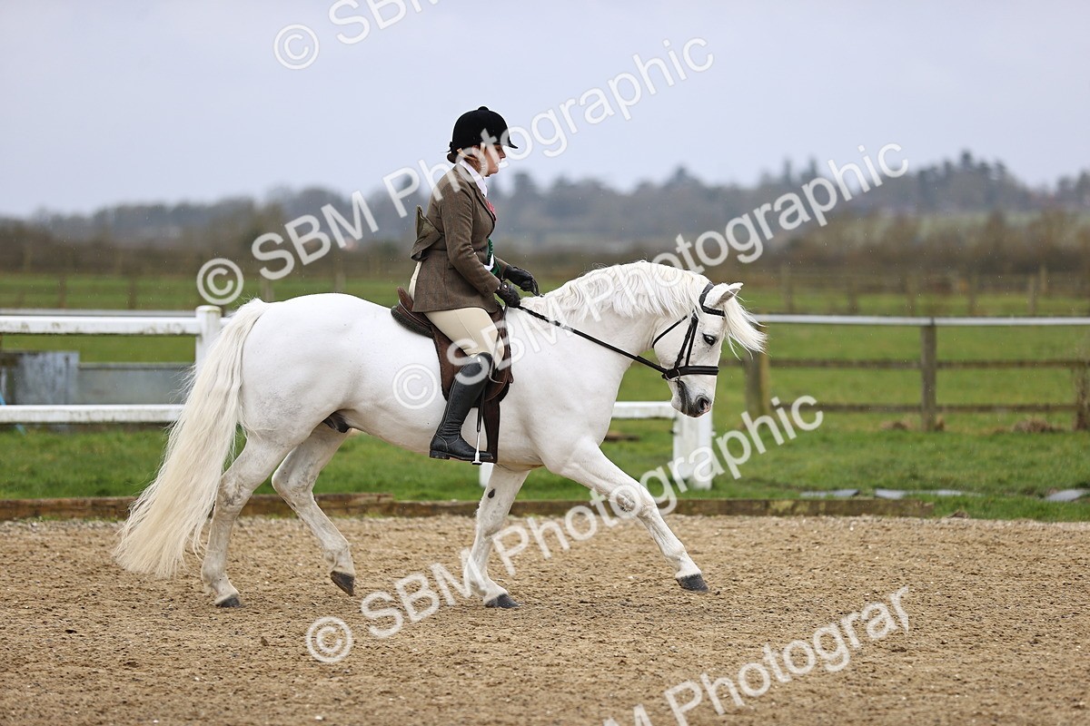 SBM_007625 - Class 31-32 - M&M Confined Novice Small-Large