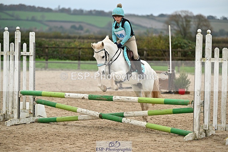 241110-151103-01222 - 70-75cm Arena Eventing