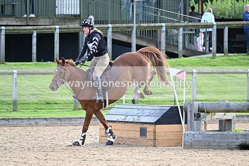 WJ7_5225 - Time 15:56 to 16:17