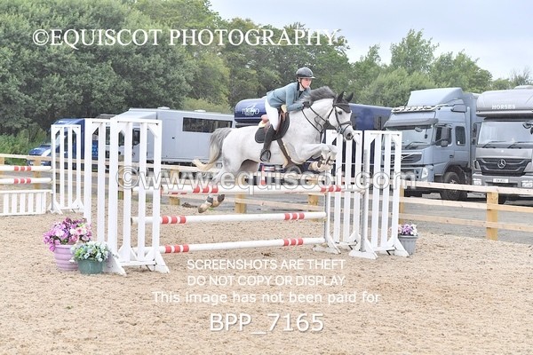 BPP_7165 - CLASS 4 Senior Newcomers/ 1.10m Open