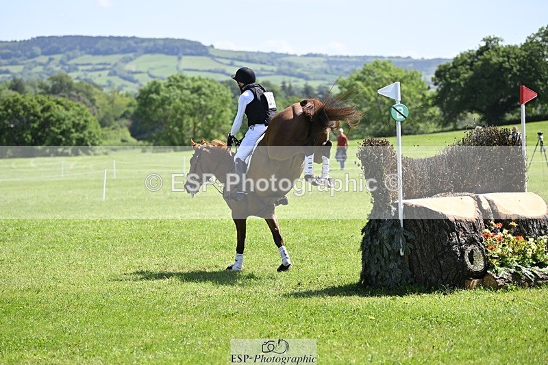 240525-113702-13079 - 357-OUGHTERARD_QUALITY-John_Westmore
