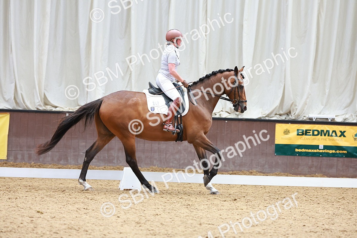 SBM_003889 - Para PYO Warm Up