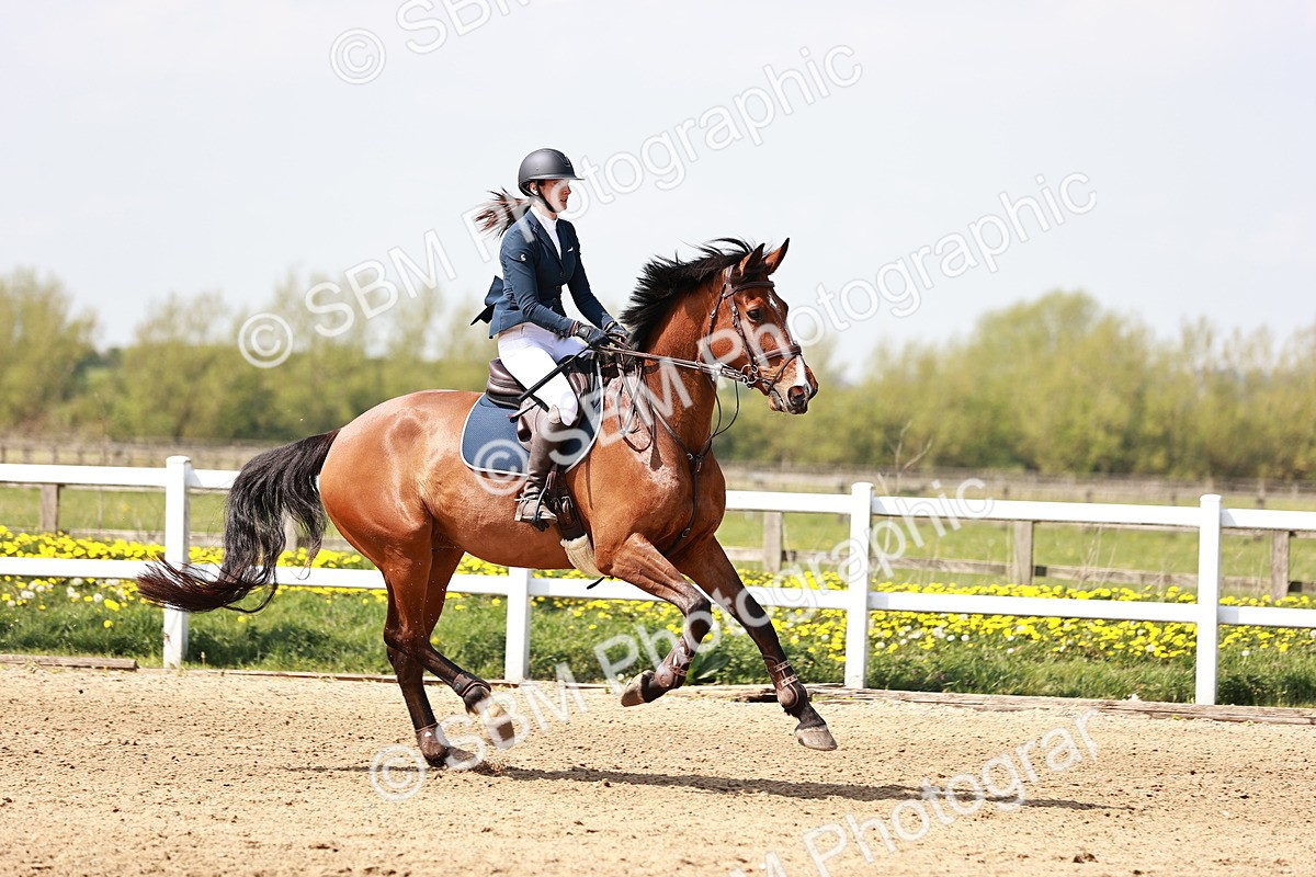  - Class 23 - Senior 1.05m