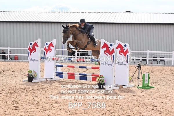 BPP_7588 - CLASS 15 FRI Senior 1.05m Open