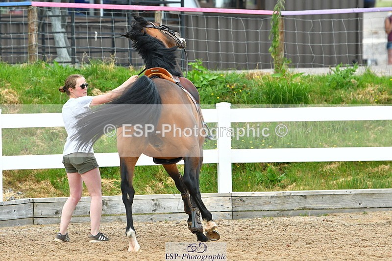 230609A-180705-02085 - Jolly Jumps Ride and Run