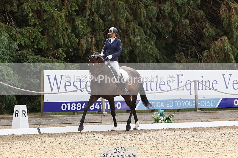 250809A-105754-03029 - 020-Scarlett.LaiFairfax.111