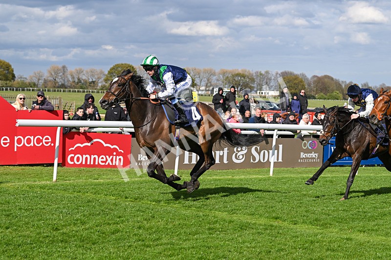 160425-Race 5-Kokanee-3466 - Race 5