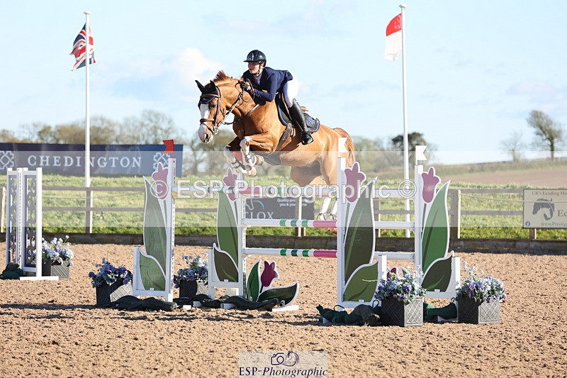 240419A-173337-09862 - Cls 10, 2 Star Big Tour 145cm  Break to End