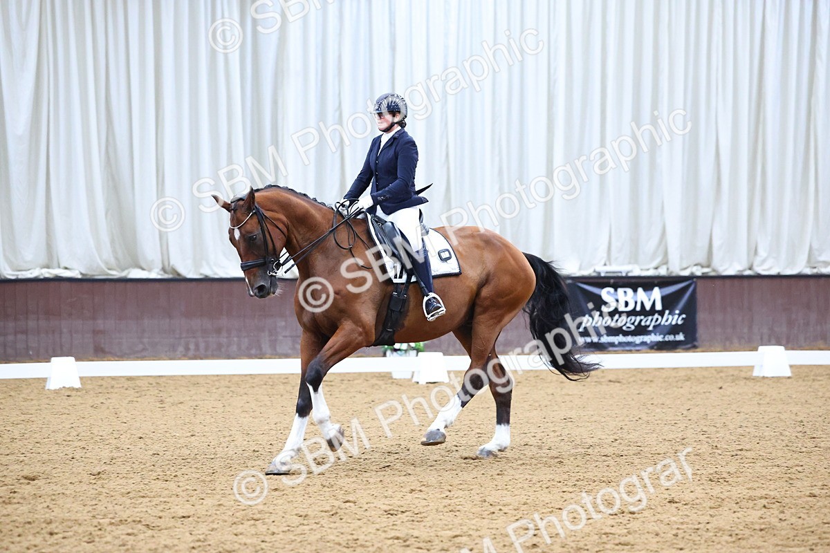 SBM_008500 - Class 8 - AM6 - 17.20-18.08