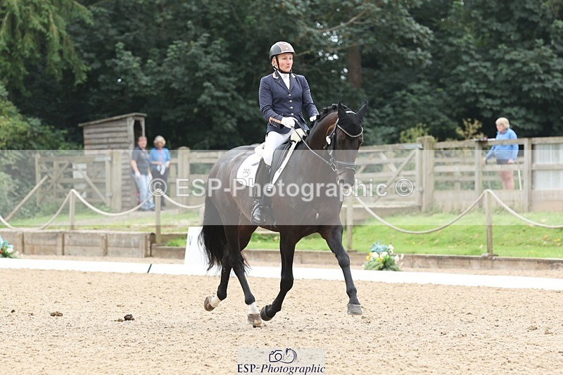 240810-120813-03046 - 302-Alice.Peternell-Vespasiano