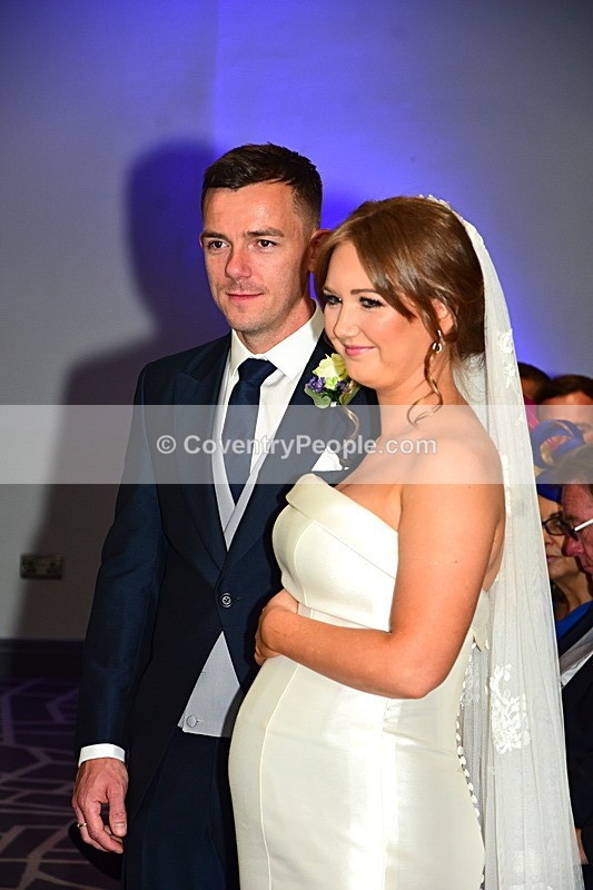 CON-560 - Toni & Liam