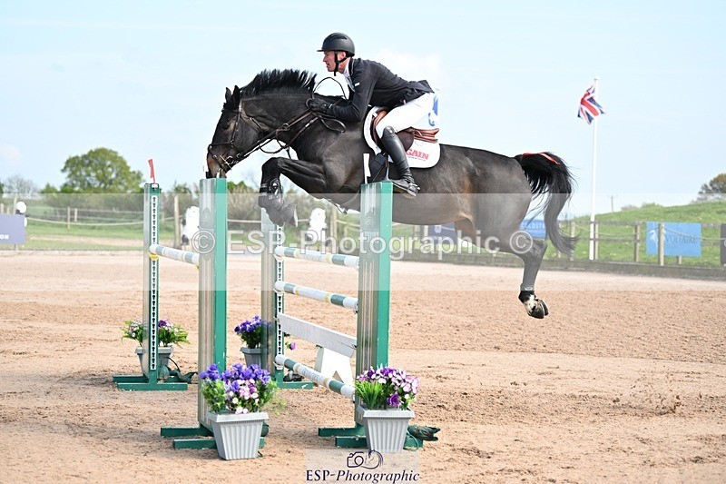 250425-160040-10577 - Cls 22 - 1 Star Gold Tour