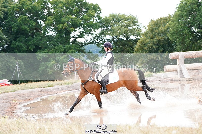 250802A-135514-04894 - A-042-Pippa.Krzywiec-LIMITED.EDITION