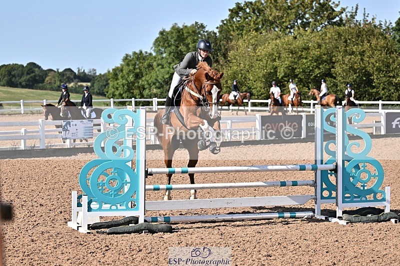 260812-093409-00053 - Cls 2 British Novice and 90cm
