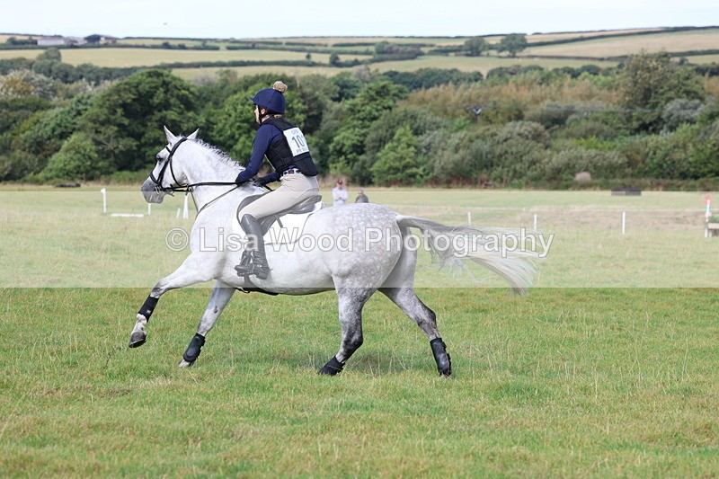 3E7A6417 - Class 1: Trebudannon Open: Pheasant Feeder