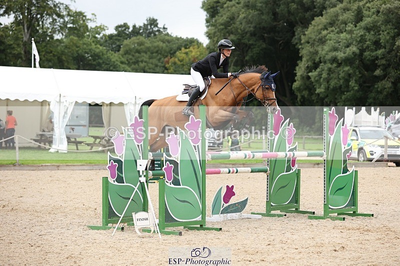 240817-161017-02507 - 06A Snr Fox 1.20m open