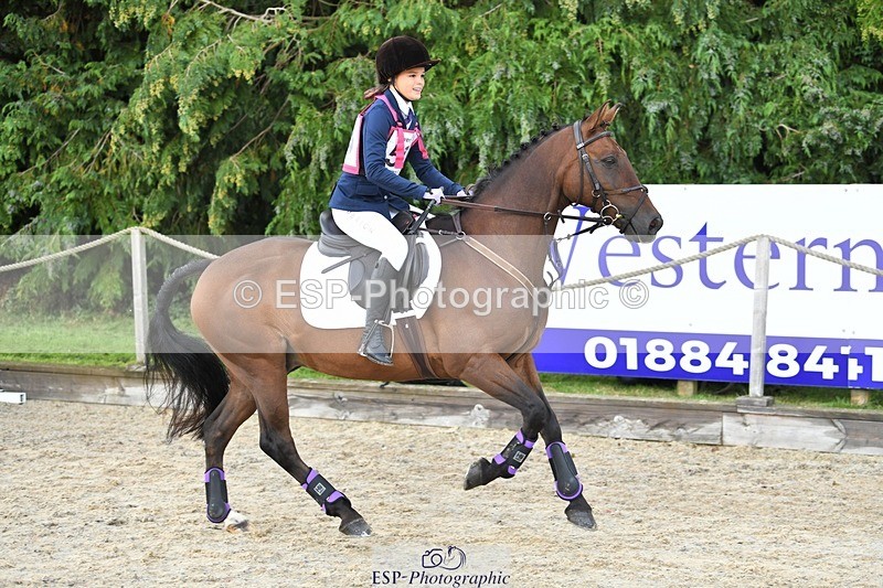 230824-092724-00565 - Round 2 Start to 10.30 coursewalk