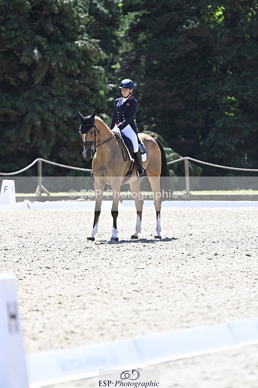 250522A-120200-03341 - B-321-Laura.Collett-BALANCERO