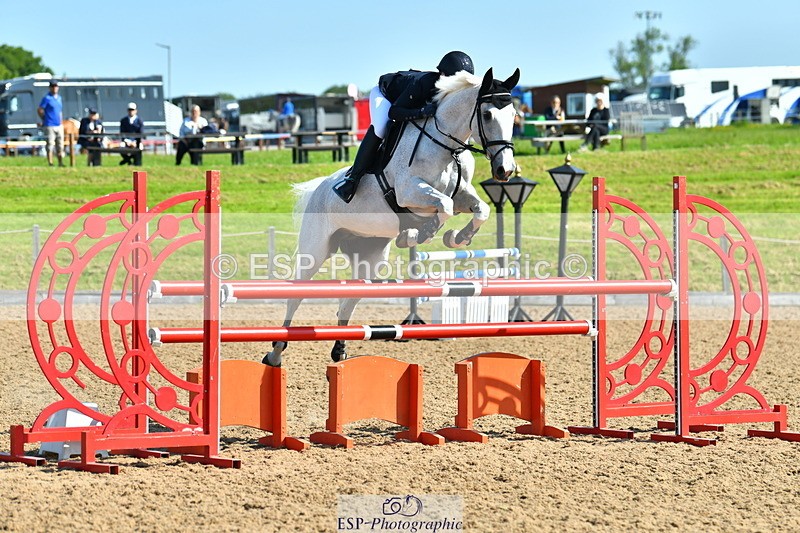 230527A-095126-03071 - Cls 13 Snr 1.05m + 1.10m Open