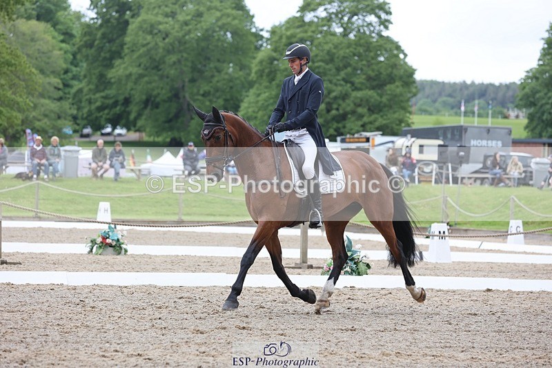 240523-103605-03343 - 213-GLOBAL_KARINA-Hector_Payne