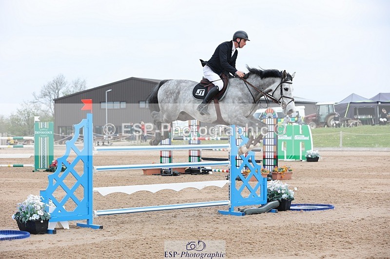 250424-114014-04998 - Cls 1 - 2 Star Small Tour