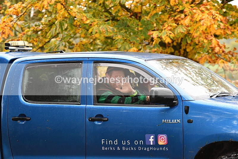 WJ5_6022 - B&B walk back for Hunt Tea !