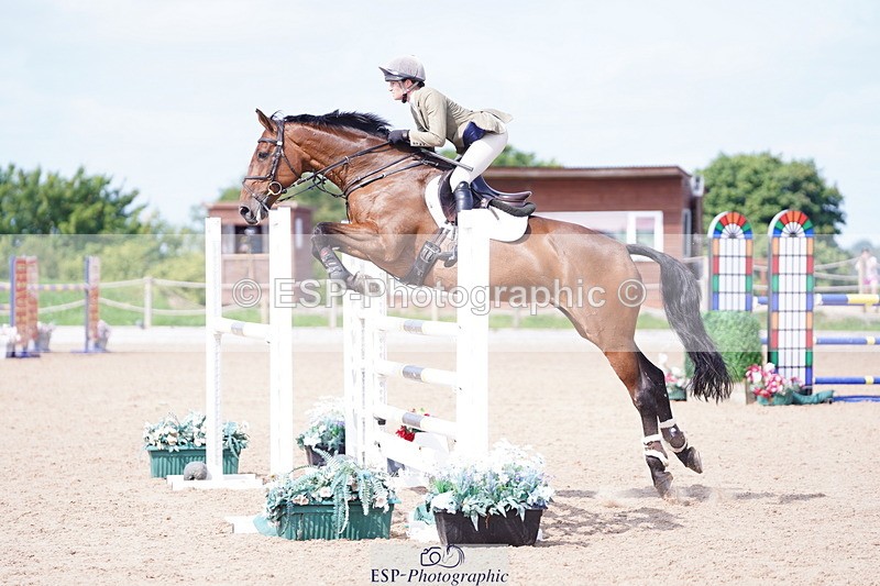 240802A-104522-03671 - Cls 15 Foxhunter