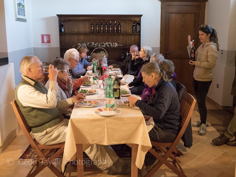 220292 Lunchstop, Montefalco to Bevagna - Assisi Christmas