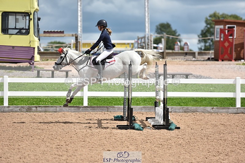 230806A-143058-02531 - Cls 22 Pony Foxhunter & 1.10m Open