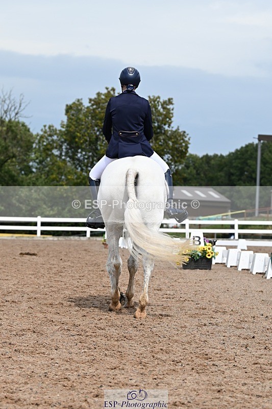 250907-131055-10005 - 071-Emma.ChapmanRoyal.Achiever