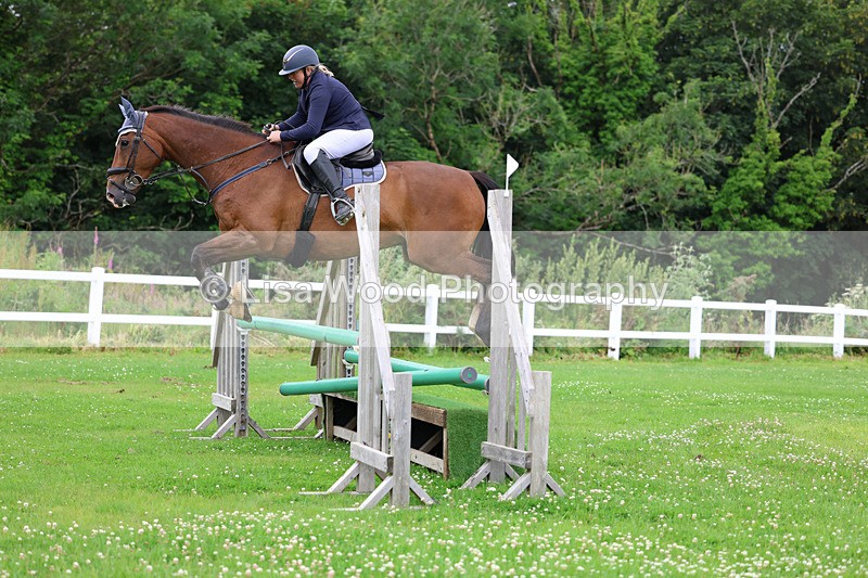 3E7A3963 - Class 6: Hawkins Motors Senior 1.00m Derby