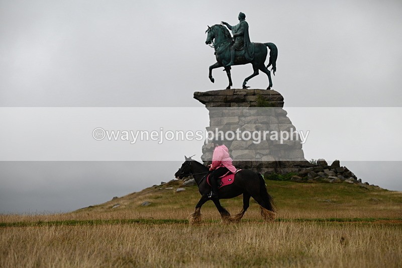 DSC_1821 - Time at Statue 12:13 to 12:32