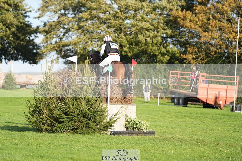 251024A-160152-14676 - C-255-Rupert.Batting