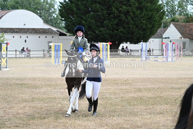 WJ7_1545 - Class 8 Ridden Veterans