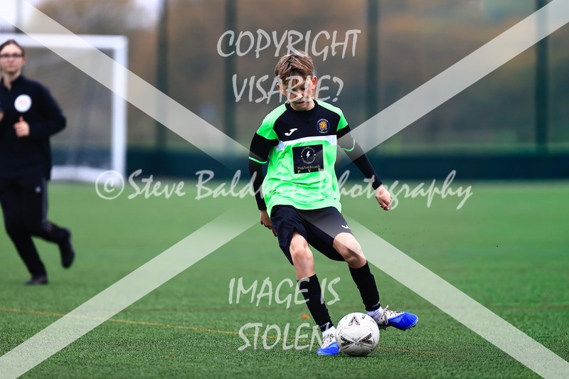 1DX30115 - 2025-10-12 FC Abbey Meads U14 Orange V Kingsdown Lions U14