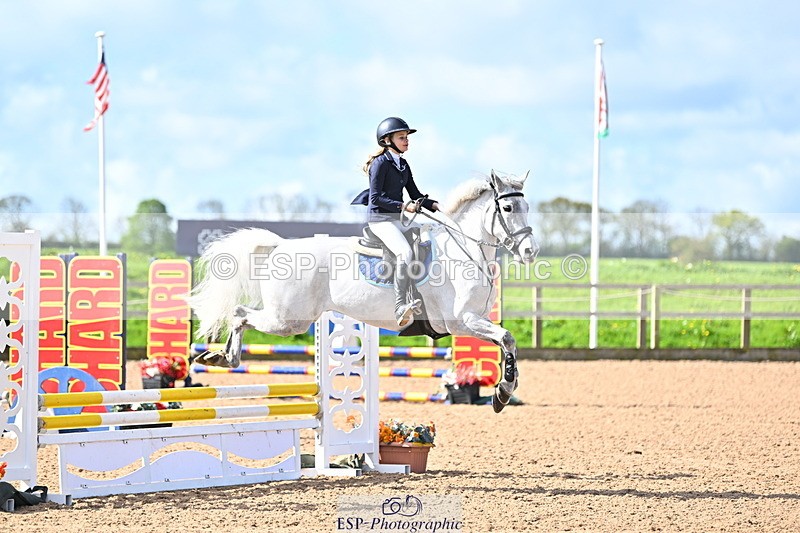 240504A-093208-00896 - Cls 1 Pony Intro 70cm