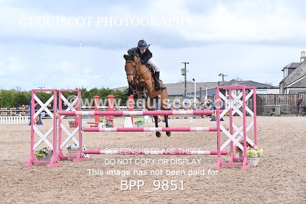 BPP_9851 - CLASS 18 SUN Ron Brady SporthorsesRHS