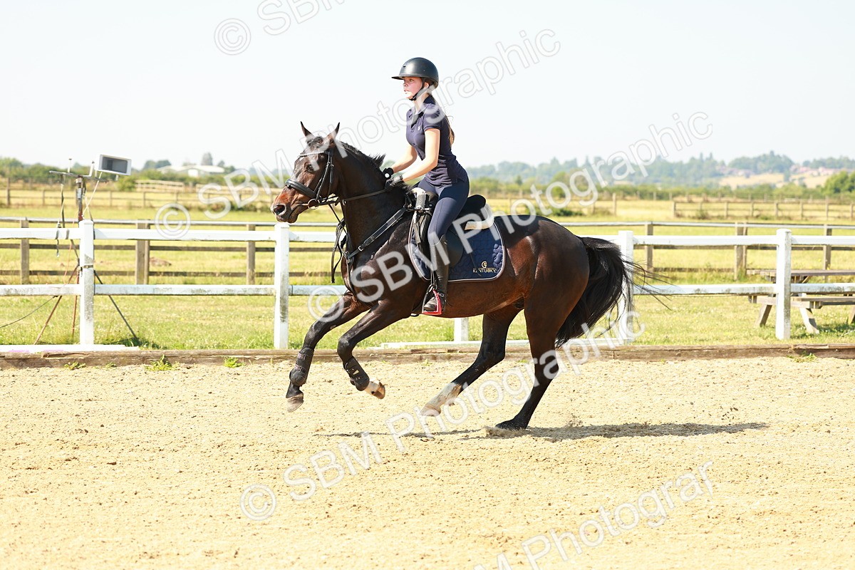 1I0A0116 - Class 1 - Clear Round