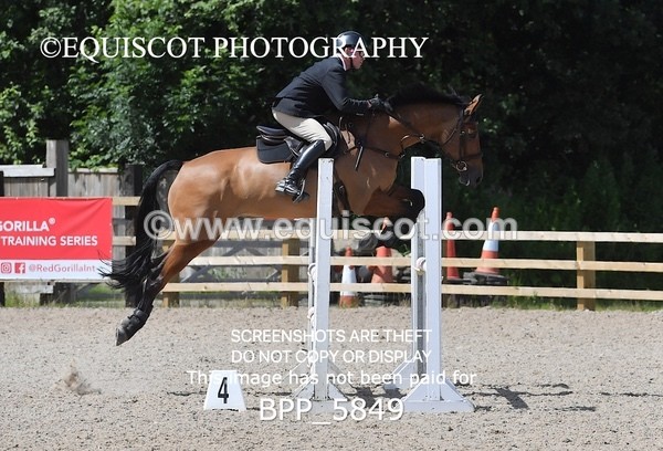 BPP_5849 - CLASS 6 Senior Newcomers/ 1.10m Open