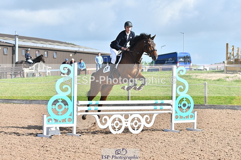 240609A-090713-03227 - Cls 15 Snr British Novice and 90cm Open