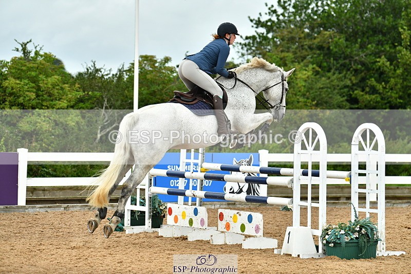 230730A-144653-10452 - Cls 35 1.05m Amateur Quali