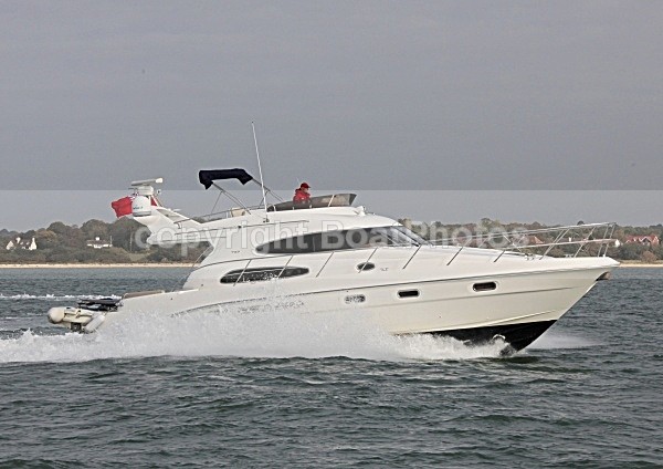 091017 ARNAGE IMG_2546 - Flybridge Cruisers