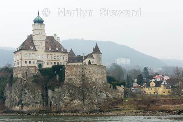 Castle on rock - Budapest to Amsterdam