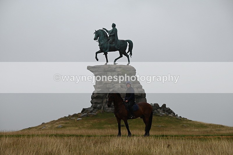 DSC_0865 - Time at Statue 10:58 to 11:53