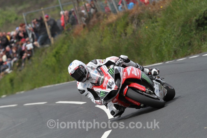 Joshua Brookes Yamaha / Milwaukee Yamaha - Pokerstars Senior TT