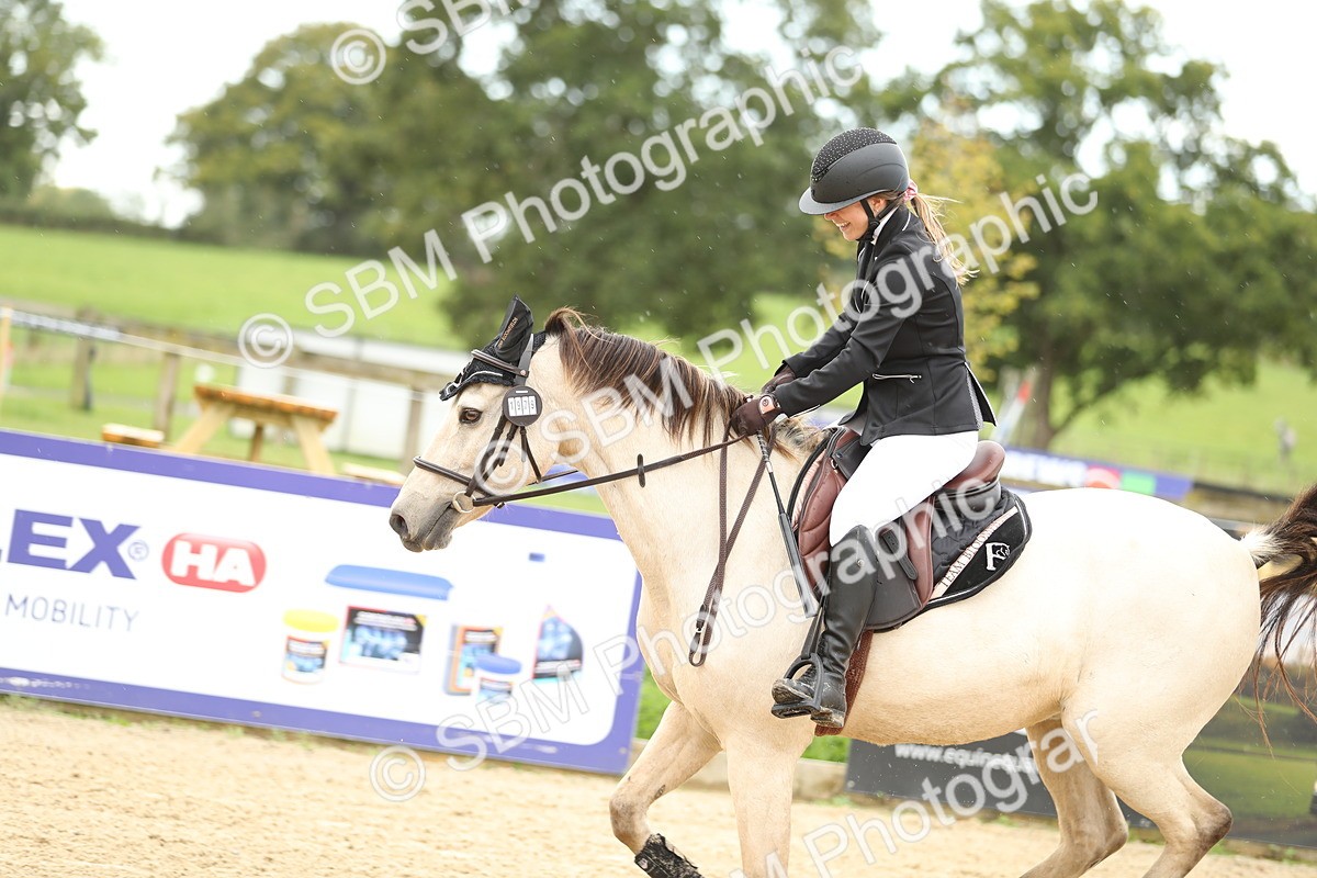 SBM_04580 - J28 - Senior Horse & Pony 60cm Championships