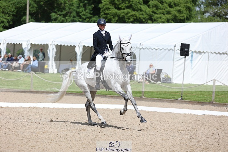 240524-110251-07577 - 267-VAN_KAUNITZ-Jemima_Howden