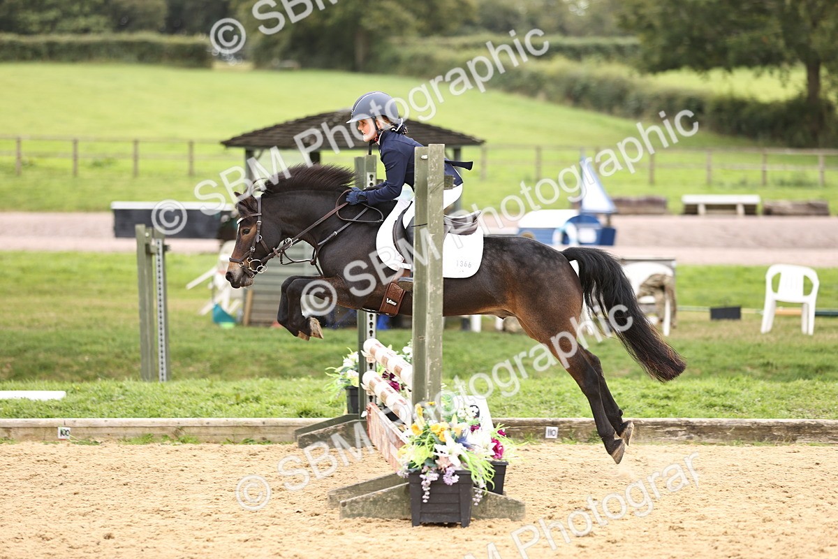 SBM_48940 - J9 - Junior Pony 70cm Championship